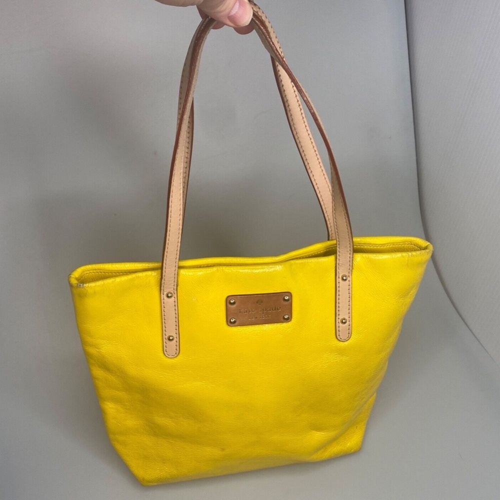 Kate Spade New York- Yellow Leather Small Shoulder Tote w/Tan Leather Handles - Picture 4 of 12